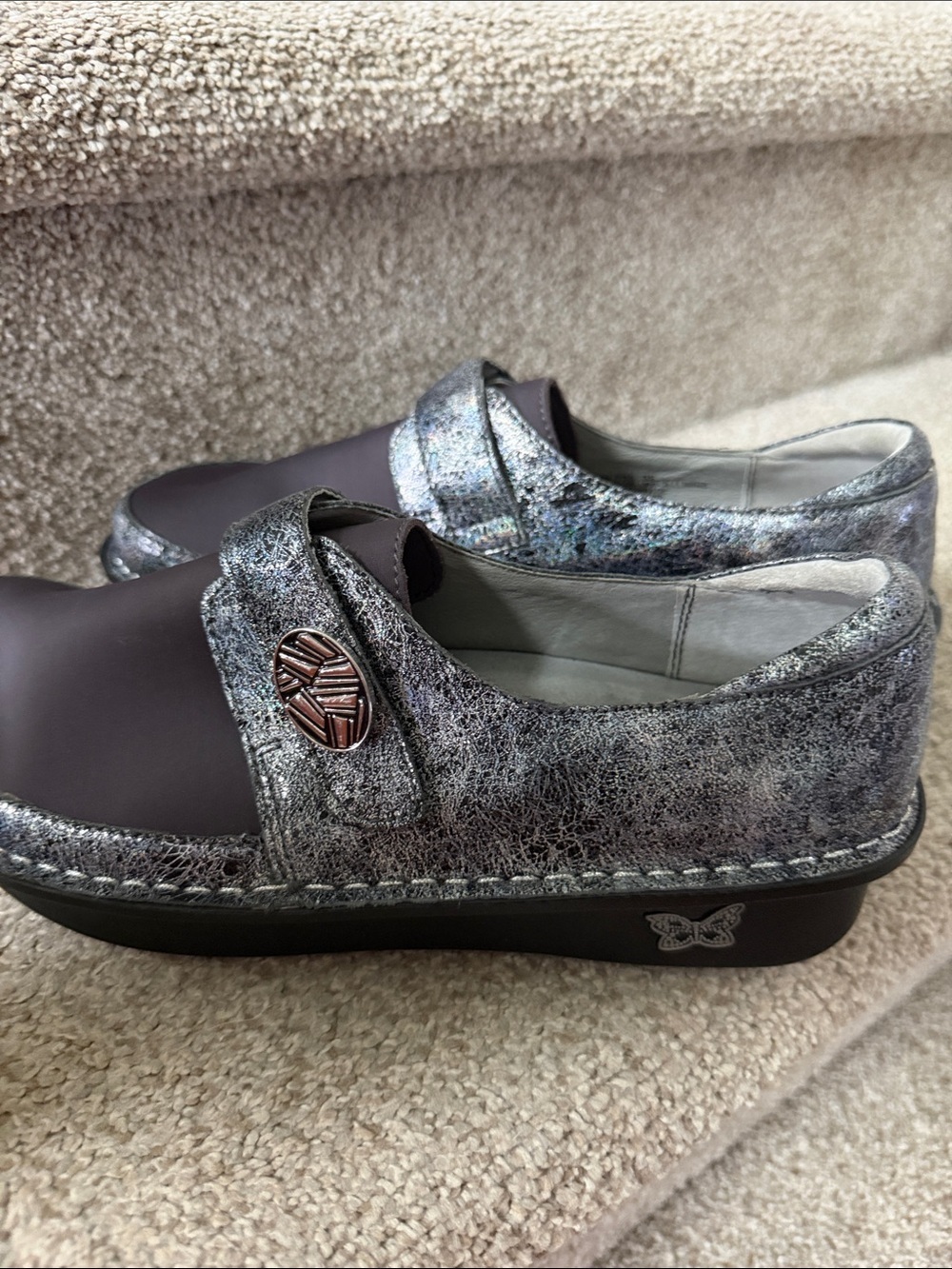 Women’s Algeria  By PgLite Metallic Gray Slip-On Casual Shoes - Picture 2 of 7